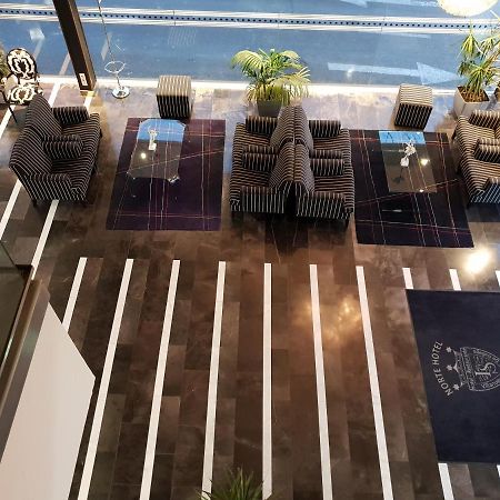 Norte Hotel Вильянуэва-де-Гальего Экстерьер фото