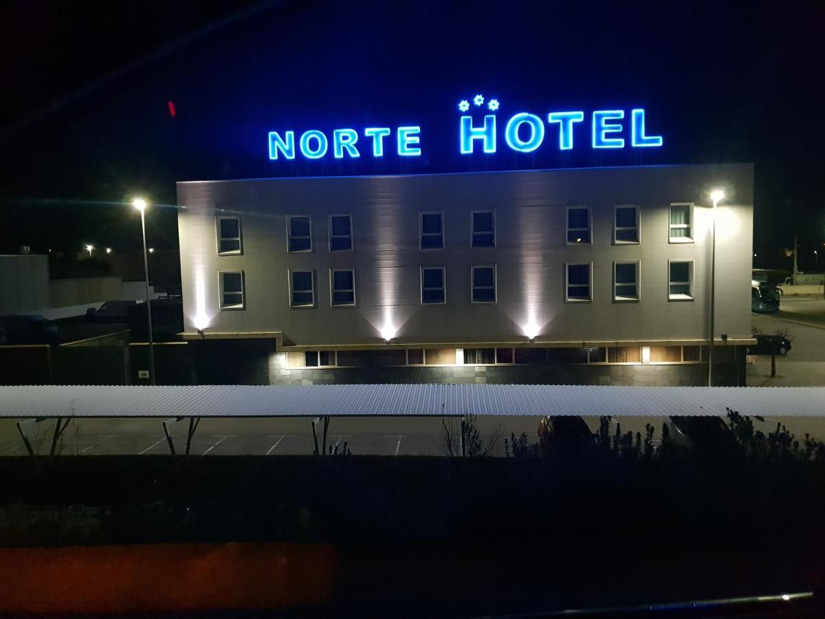 Norte Hotel Вильянуэва-де-Гальего Экстерьер фото
