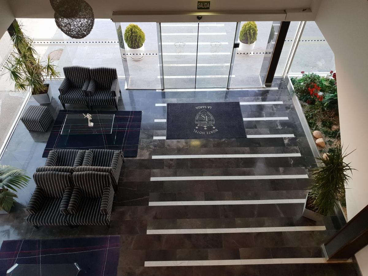 Norte Hotel Вильянуэва-де-Гальего Экстерьер фото