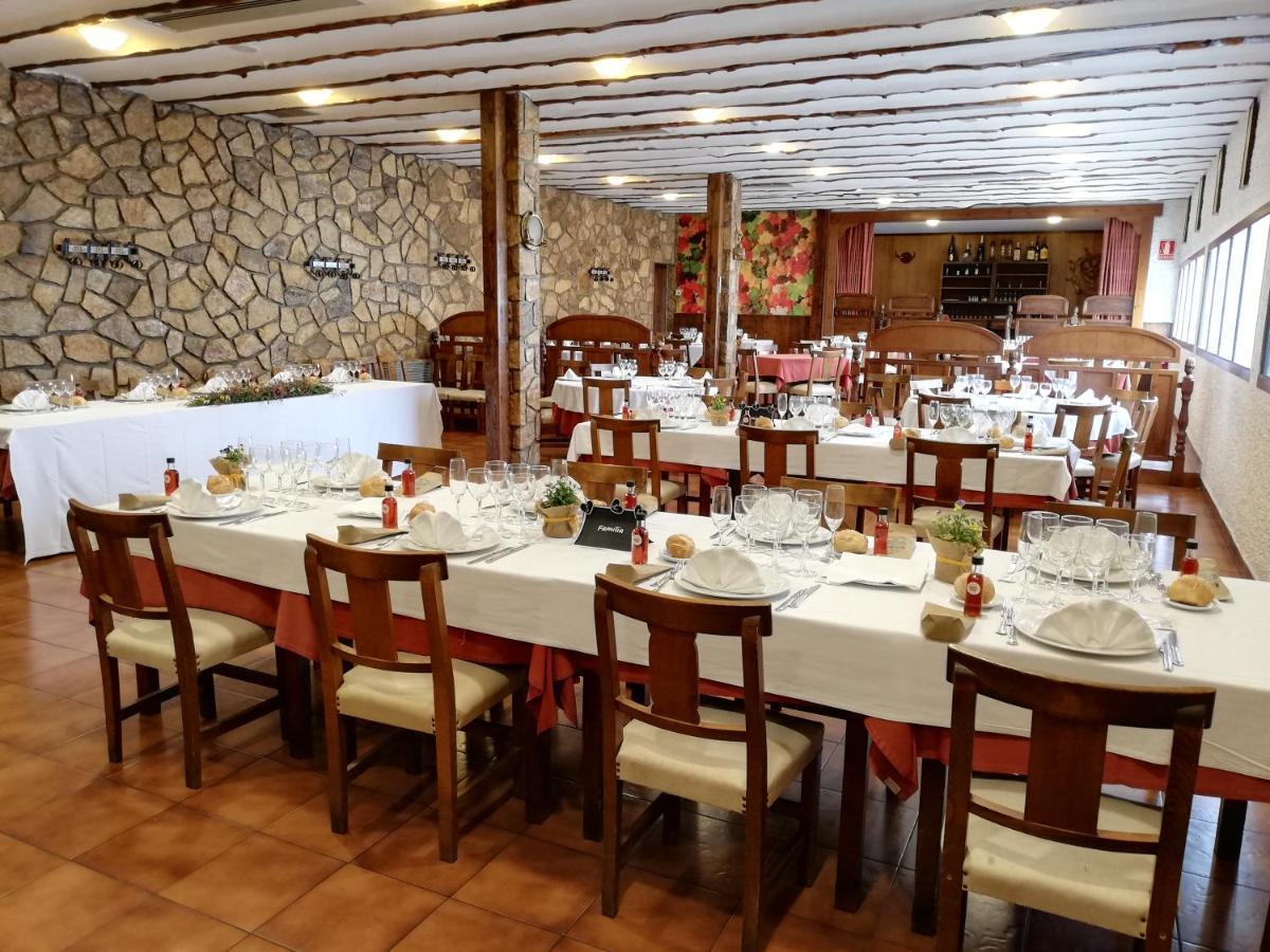 Norte Hotel Вильянуэва-де-Гальего Экстерьер фото